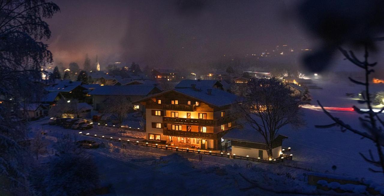 Hotel Kitzalpen Pension Hollersbach im Pinzgau Exteriér fotografie